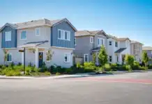 Your House Hasn’t Sold Yet. Should You Rent It Out Instead? Your House Hasn’t Sold Yet. Should You Rent It Out Instead?